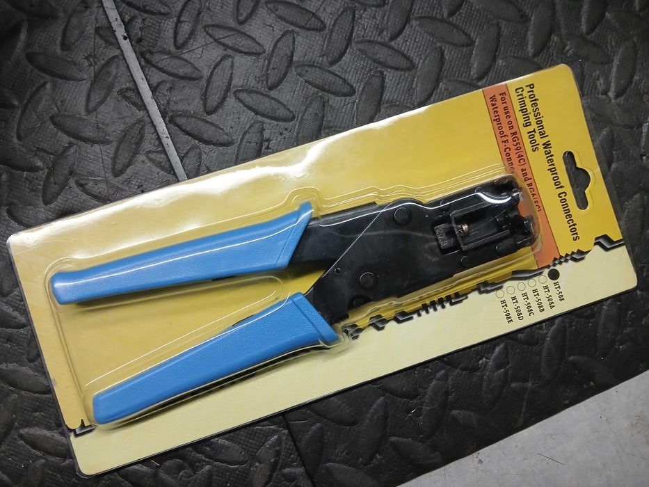 Alicate p/ Compressão Fichas F (etc) em Cabo Coaxial RG59 e RG6 -NOVO!