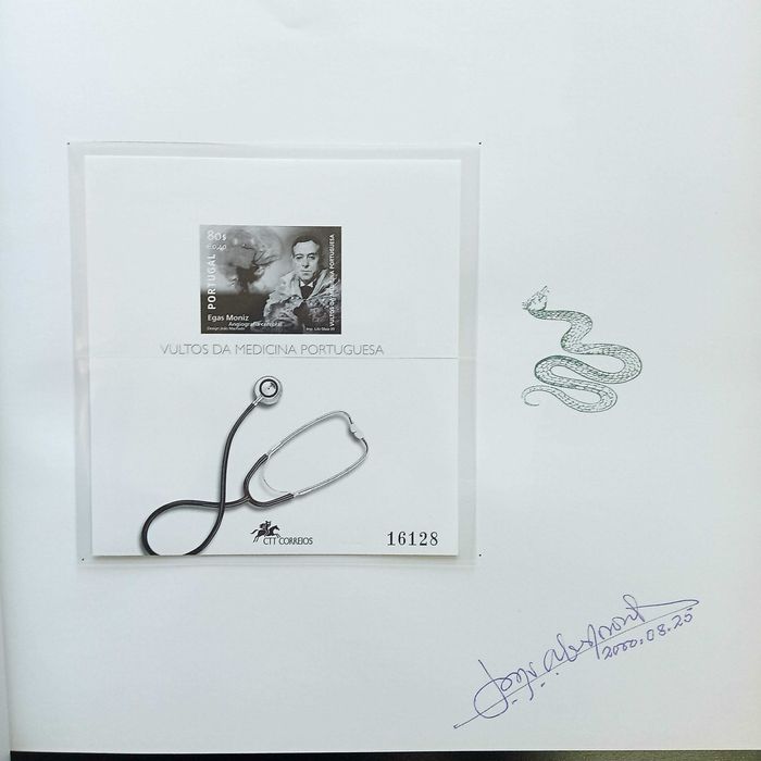 História da Medicina em Portuguesa no século XX - CTT Correios