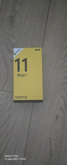 Realme 11 pro+ jak nowy