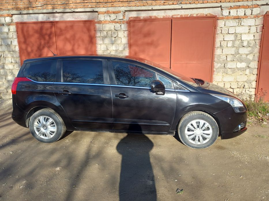 Peugeot 5008 , 1.6диз.