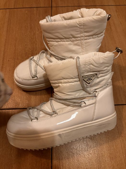 Biale sniegowce damskie r. 40 krotkie