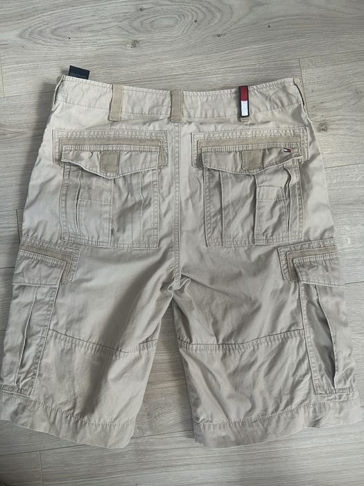 Шорты Tommy Hilfiger