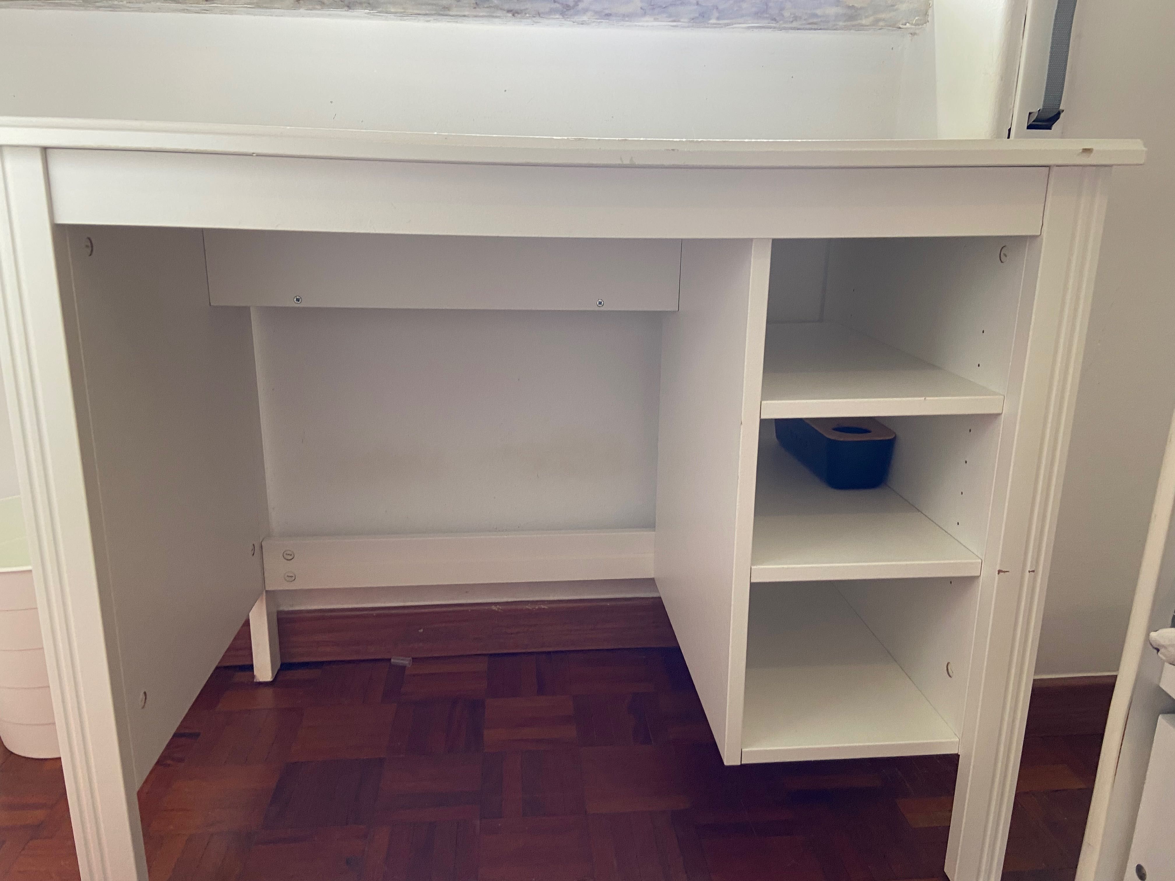 secretária ikea Brusali