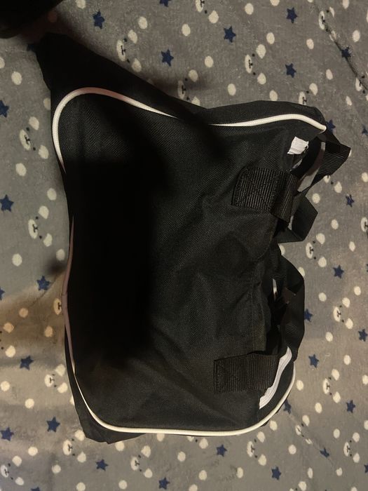 Спортивна сумка.  .