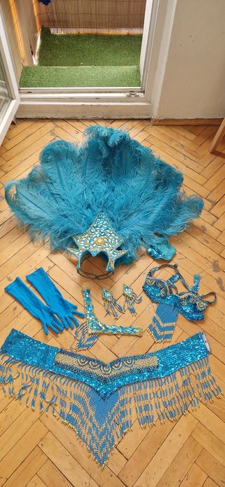 Rewia - strój z piór