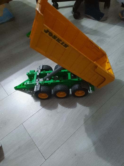 Sprzedam przyczepę firmy bruder