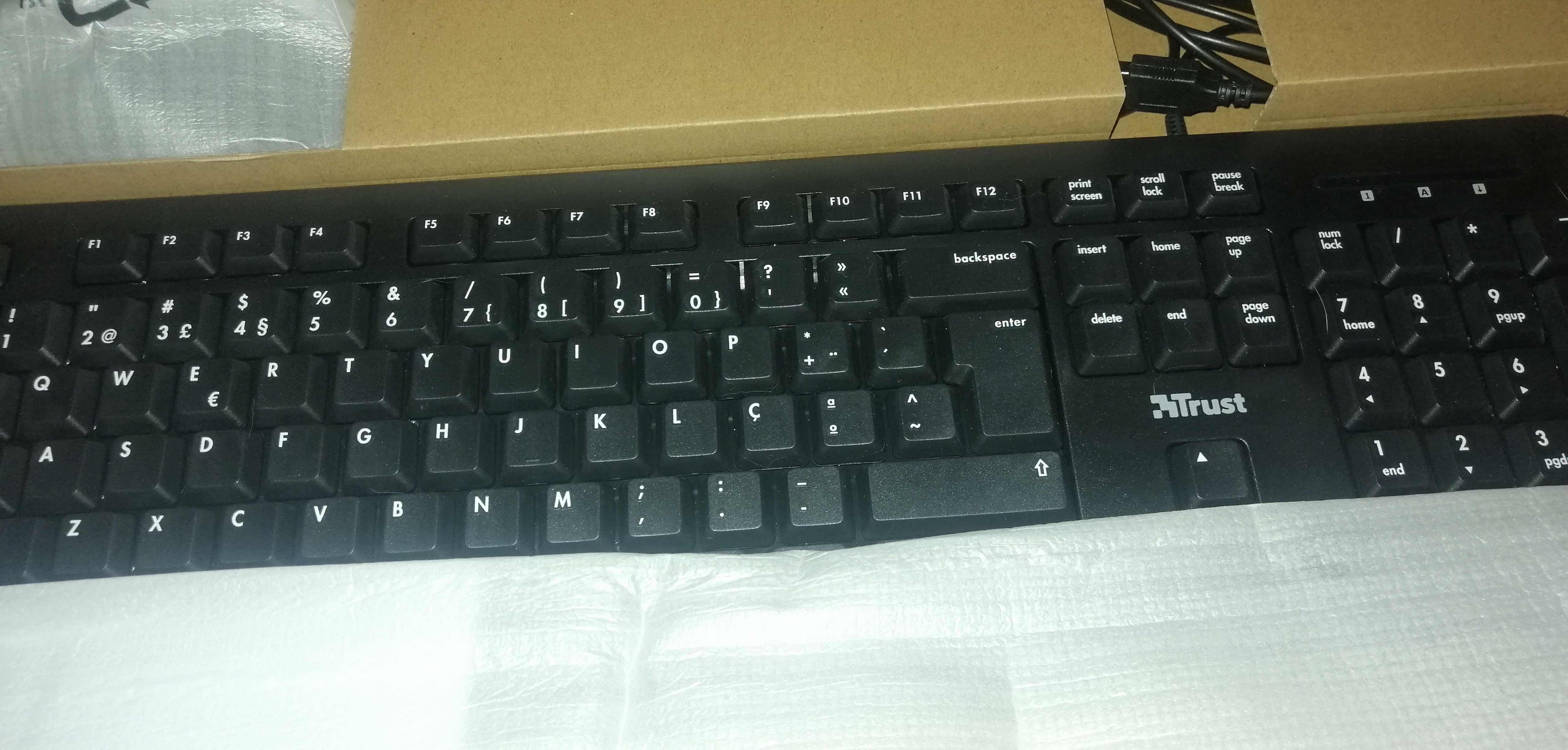 Keyboard e mouse nunca utilizados