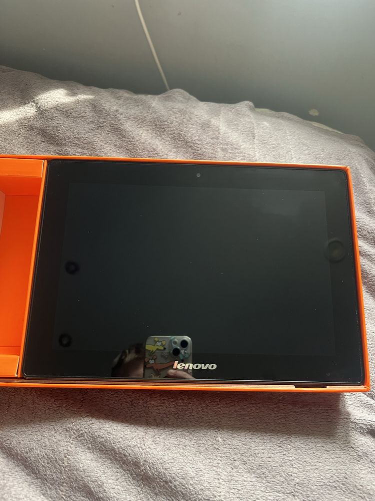 Tablet lenovo s6000-f