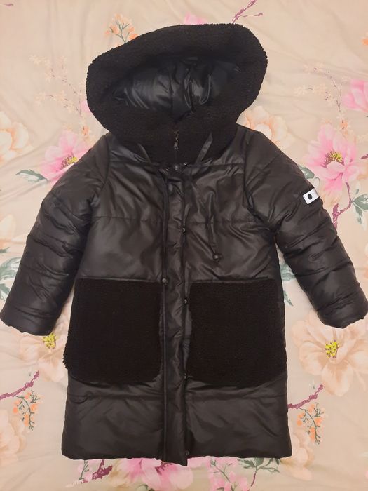 Зимове пальто на дівчинку