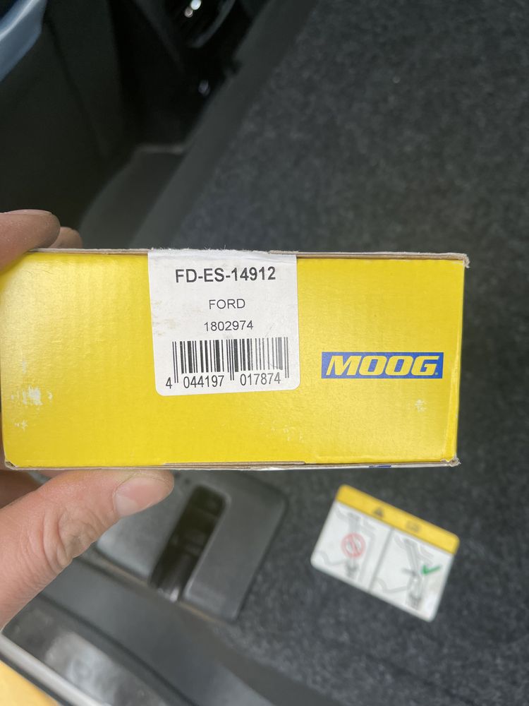 Кермові накінечники Ford Mondeo V MOOG FDES14911 та FDES14912