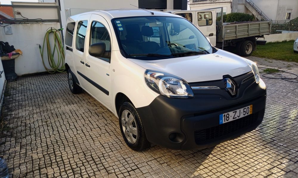 Renault Kangoo Ze 33. Maxi