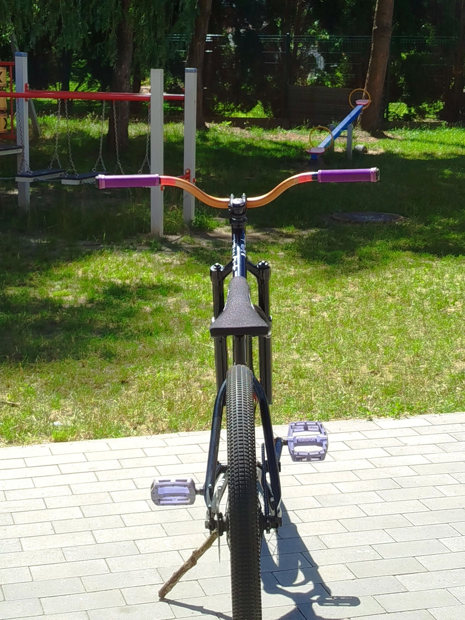 Dirt NS metropolis Custom (street)