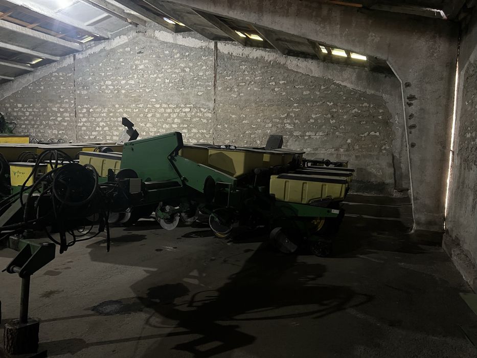 Сівалка John Deere 7200 2000р 16рядна пневматична