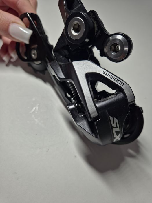Przerzutka tylna SHIMANO SLX RD-M670 10s