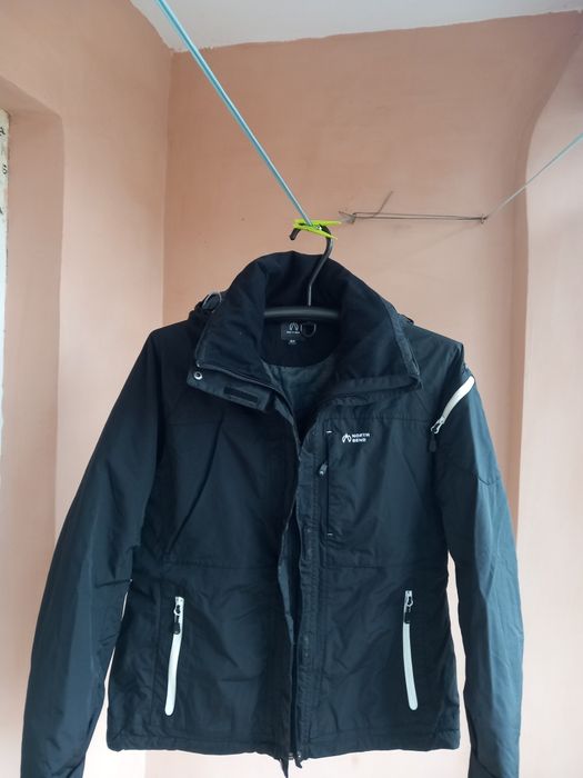 горнолыжная куртка  North Bend 50р.