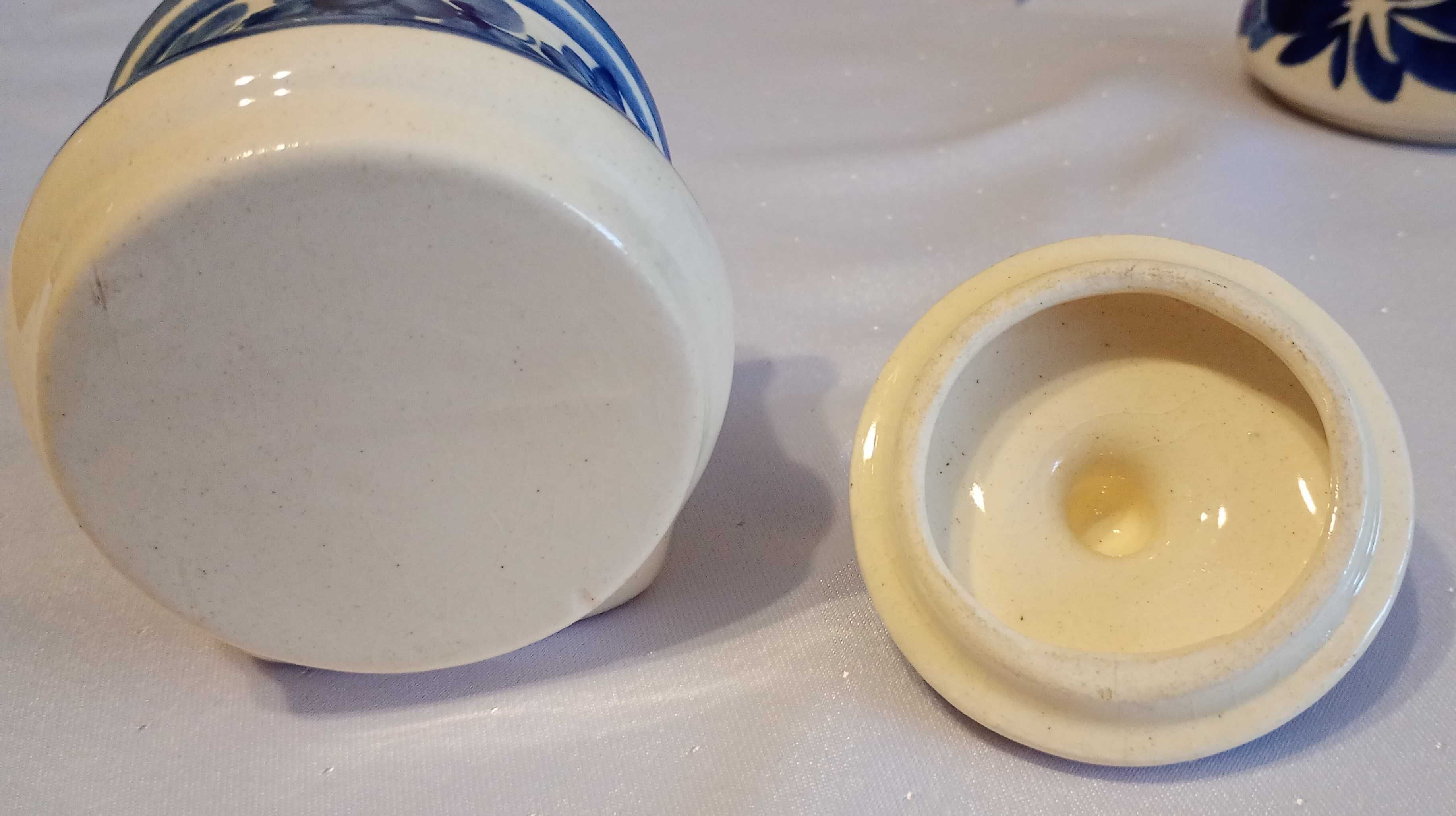 Ceramiczny pojemnik z wieczkiem fajans Włocławek PRL