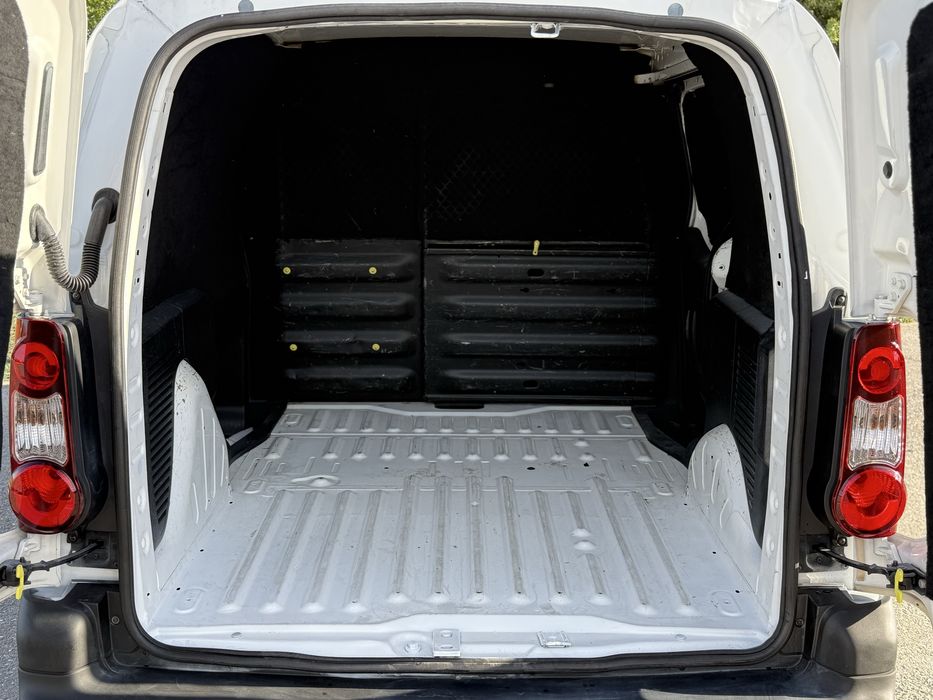 CITROEN BERLINGO 1.6 BLUE HDi ANO 2018 3 LUGARES