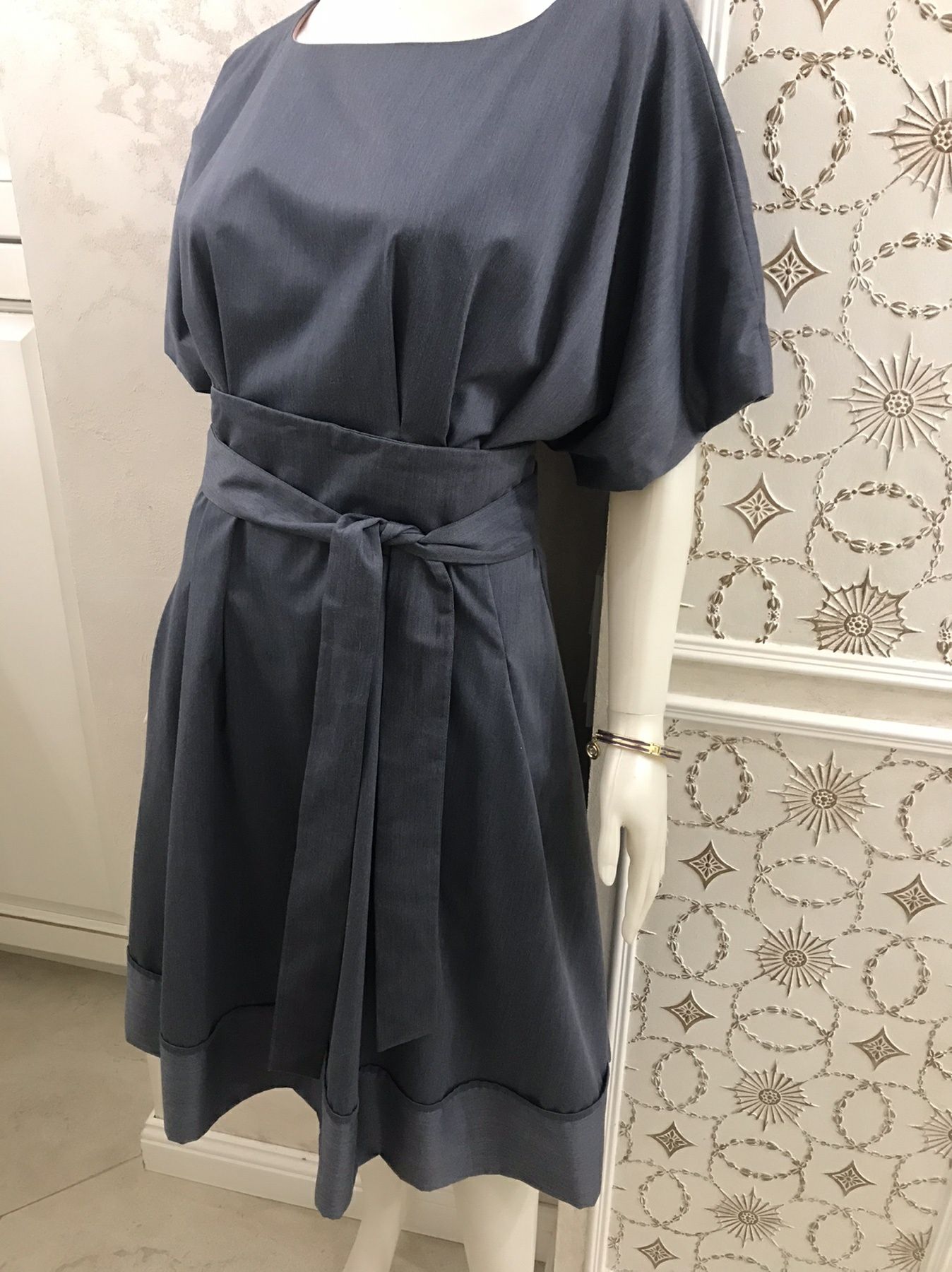 Дизайнерское платье серого цвета Andrea Crocetta (Италия)