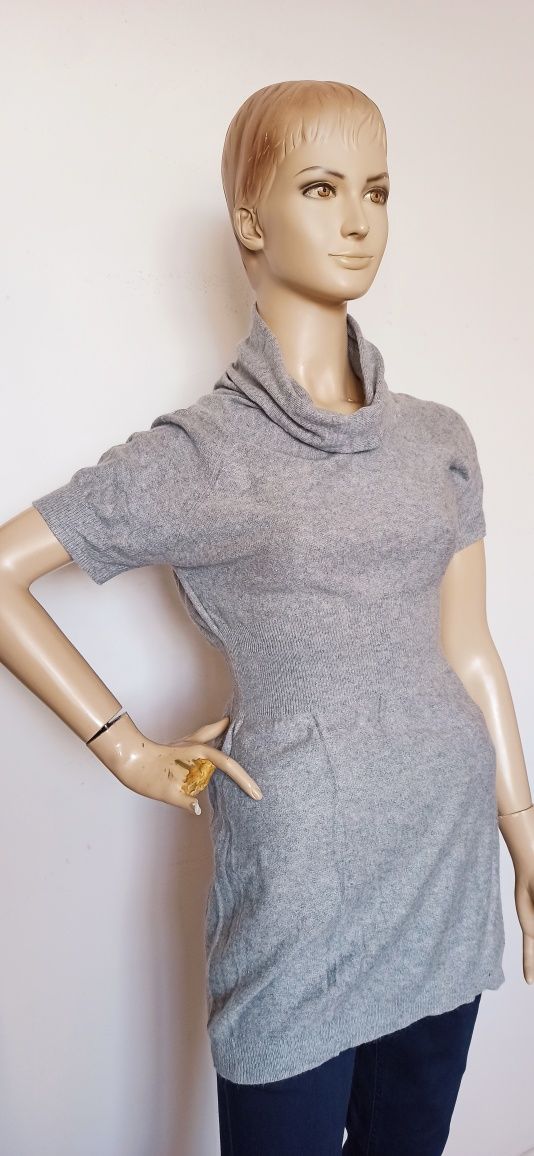 Sg Szary sweterek 36 , 38 , S , M  sweter 36 , 38 Reserved angora dłuż