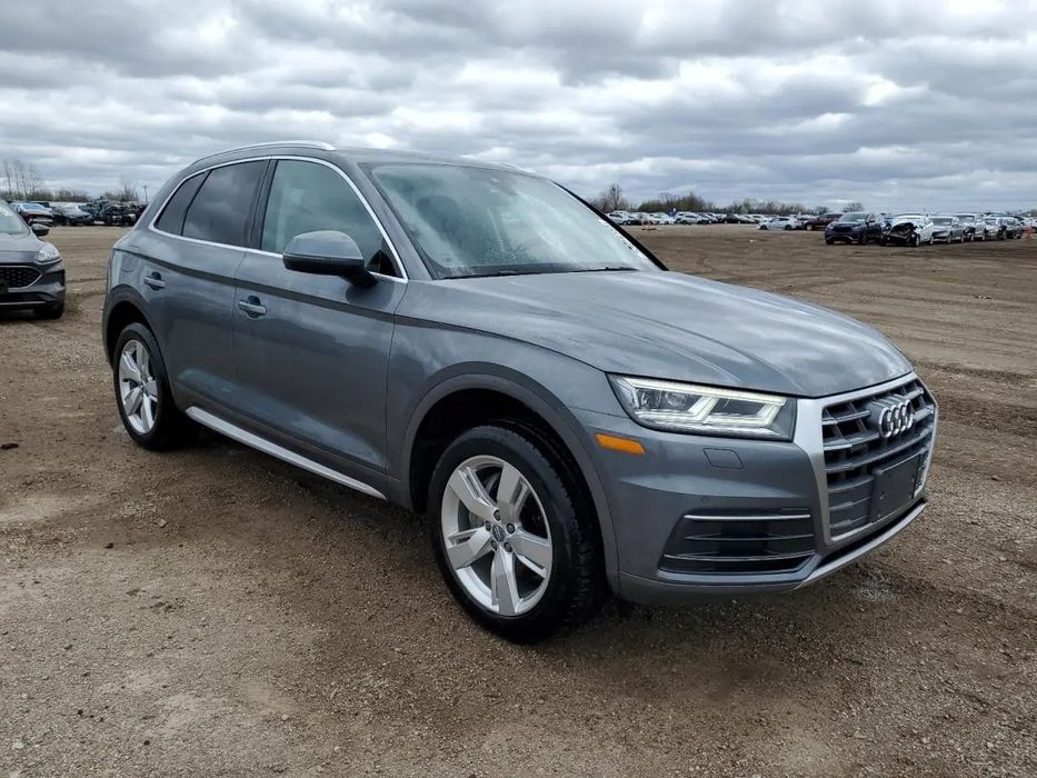 AUDI Q5 Quattro Premium Plus 2018