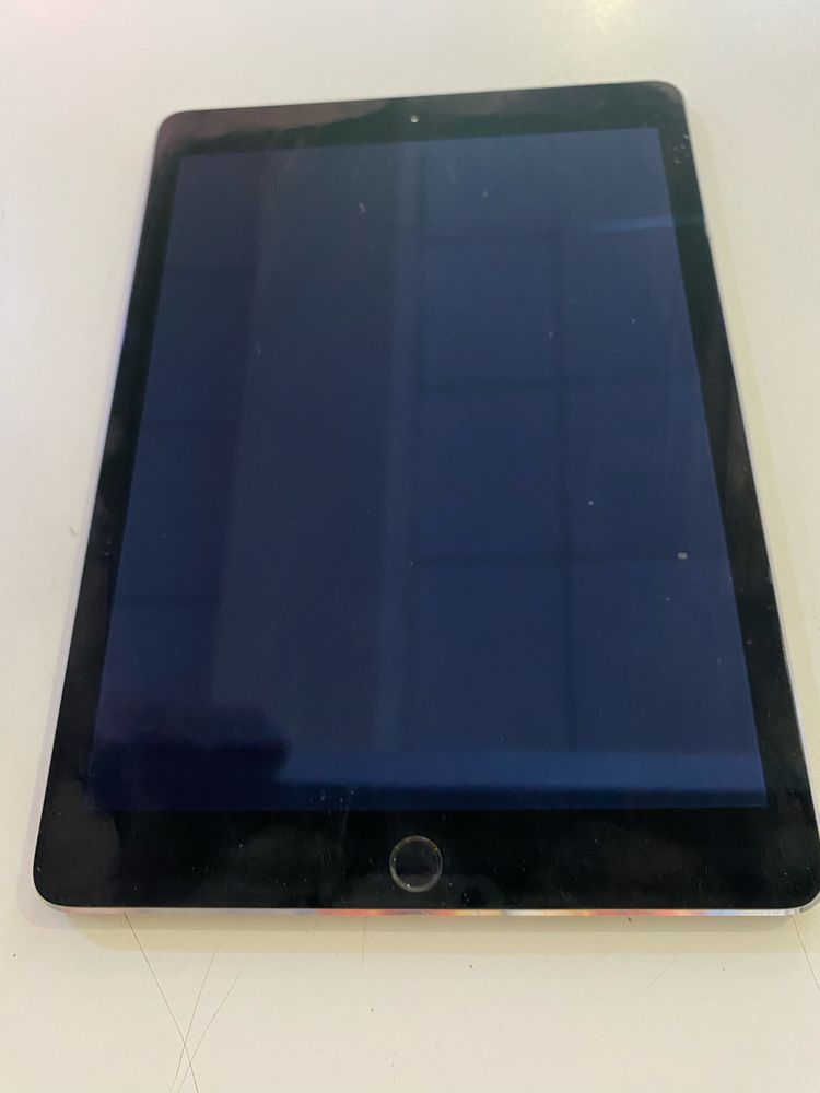 Ipad air 2 не вкл