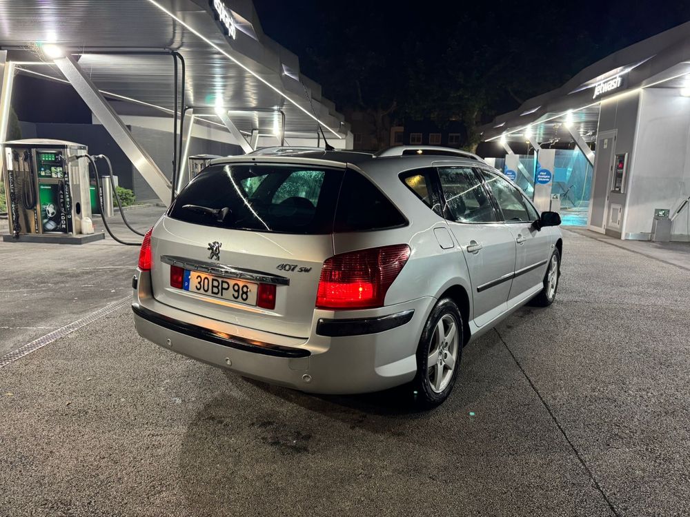 Peugeot 407 SW..