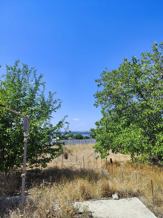 Продам  дом участок Зоряне Перше травня Любимовка река Днепр