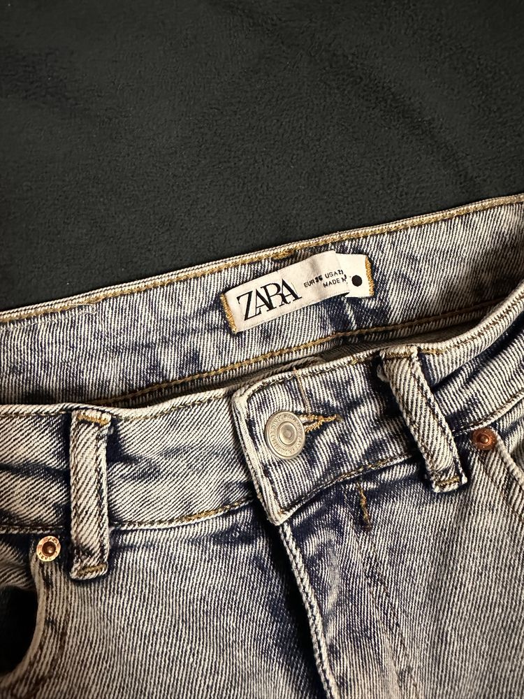 Джинси Zara