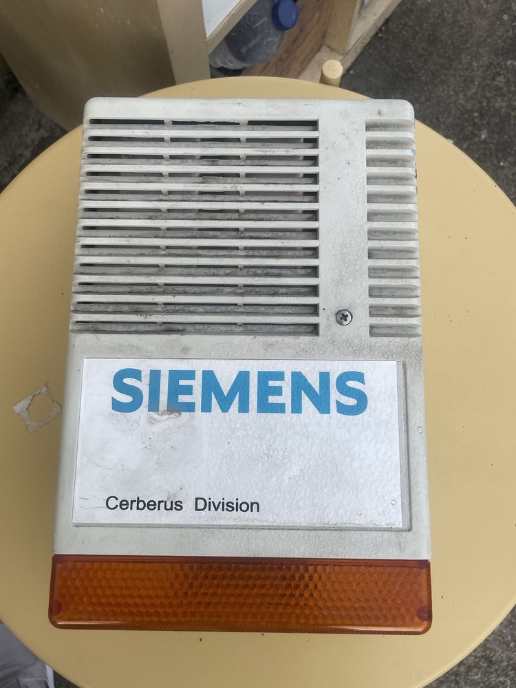 Central de alarme Siemens cerberus division