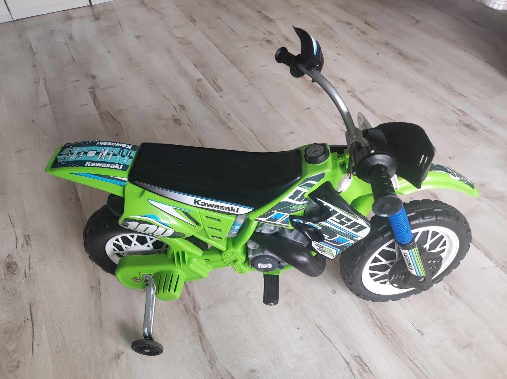 Elektryczny motorek Kawasaki