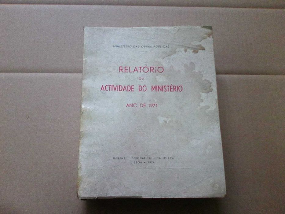 Relatório da Actividade do Ministério no Ano de 1971