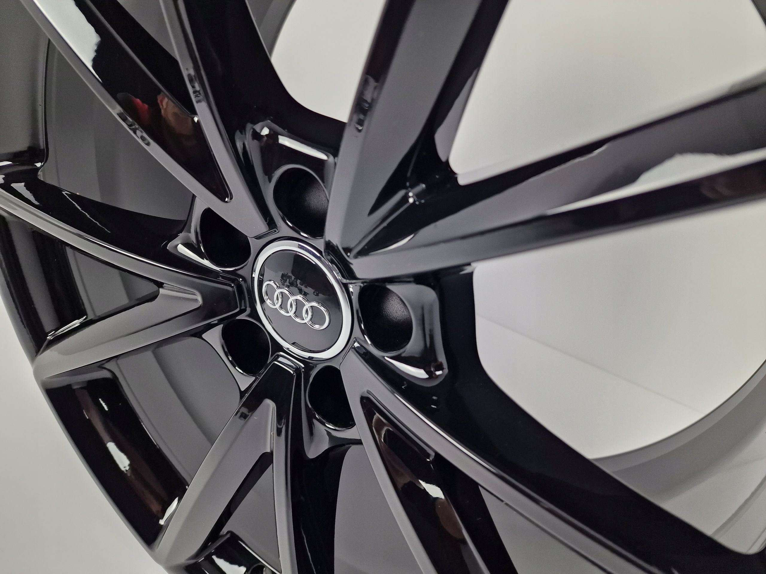 Oryginalne Felgi Audi 19" A4 A5 A6 A7 A8 Q3 Q5 Q7