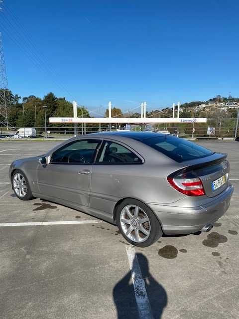 Mercedes-Benz C 220 CDI Sport Coupé-Full Extras