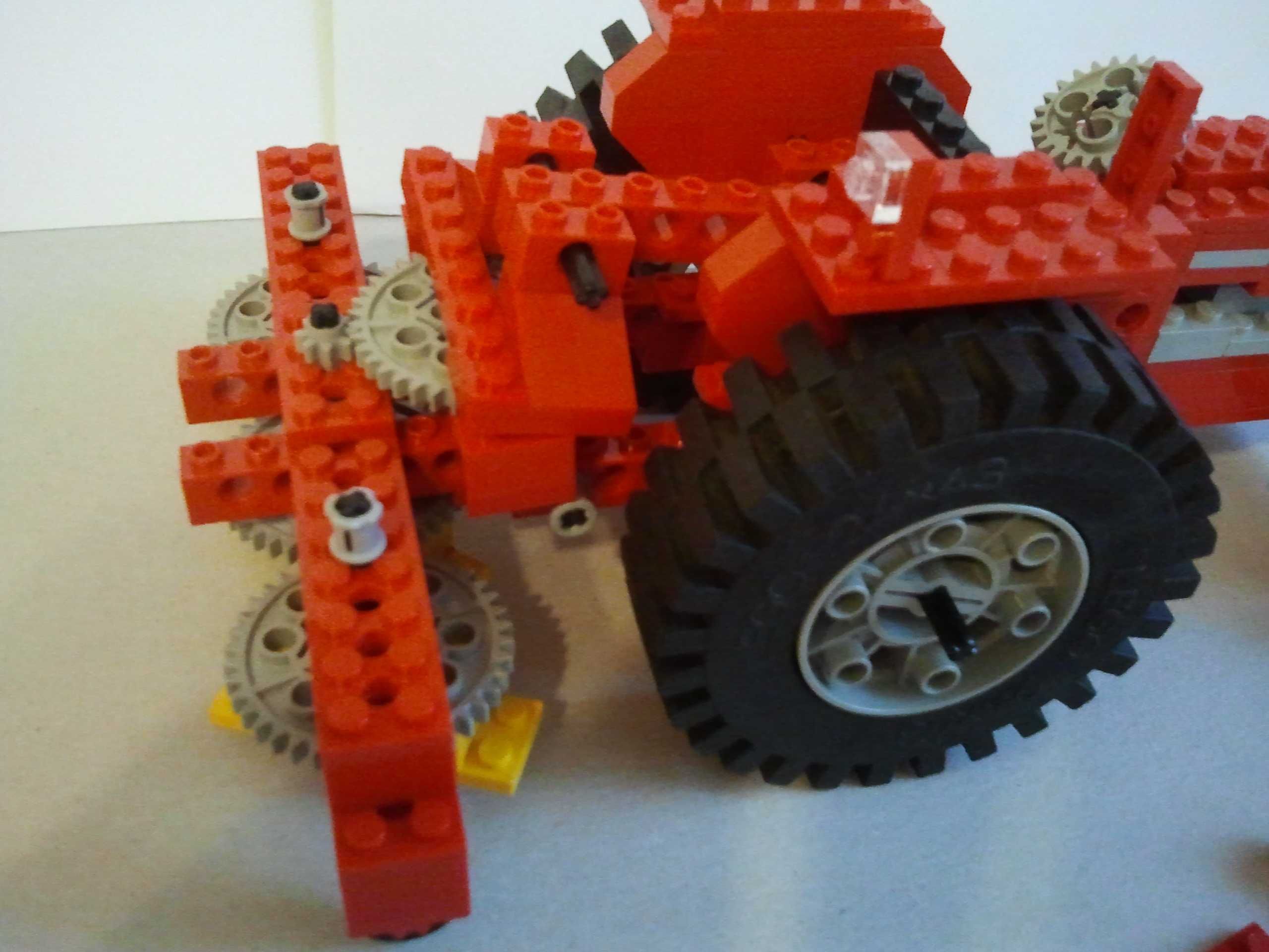 lego technic  tractor  nr  851