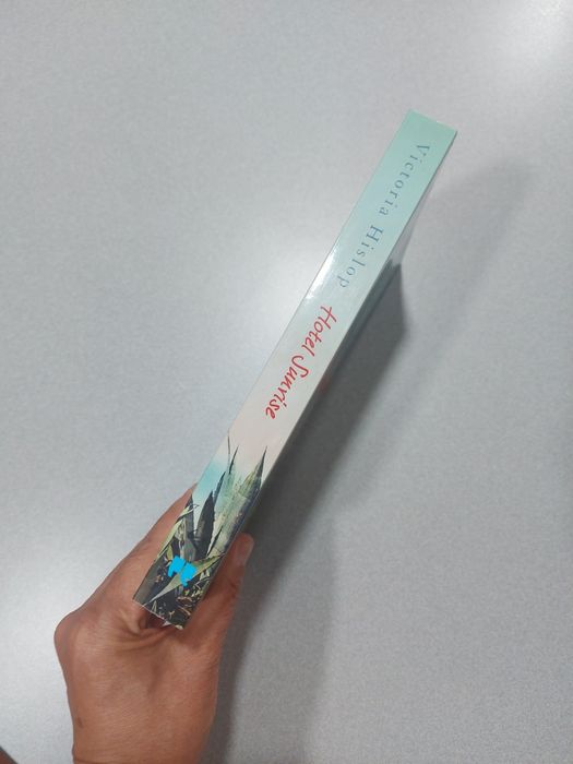 Livro | Hotel Sunrise • Victoria Hislop | NOVO