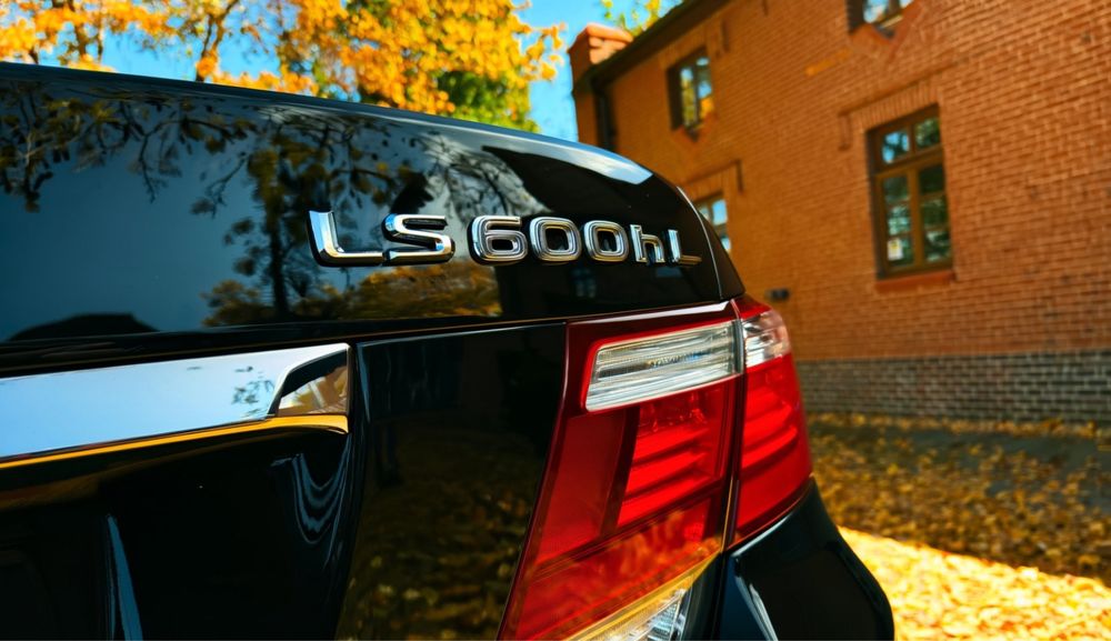 Auto do ślubu Lexus LS600