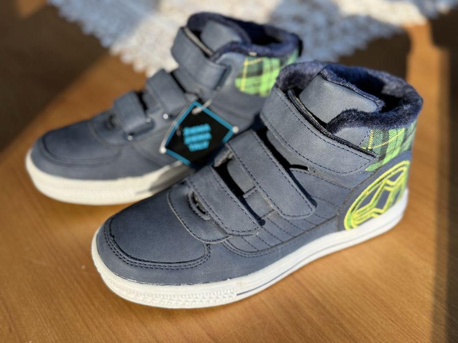 Buty zimowe Vty - NOWE, rozm.35, wkladka 22cm
