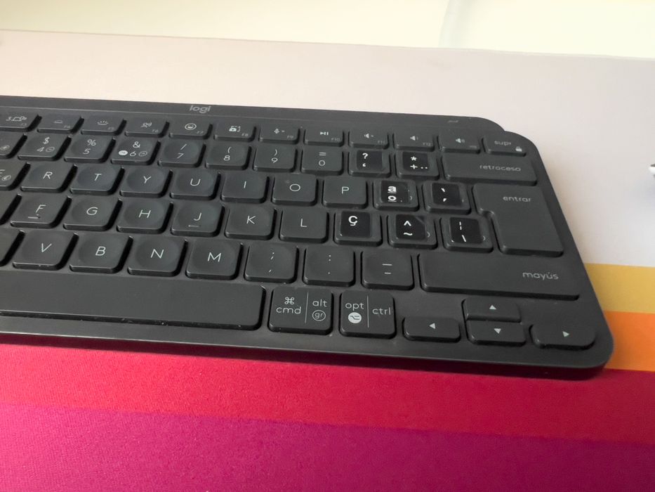 Logitech MX KEYS