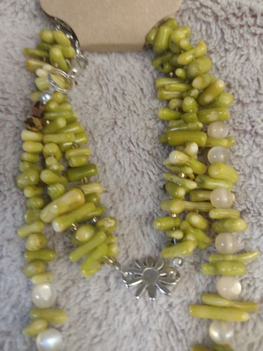 Korale i naszyjnik z korala zielonego