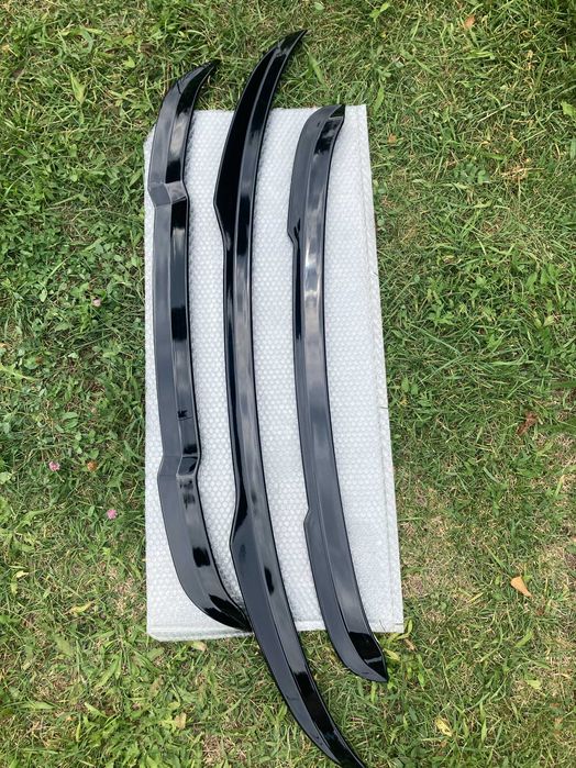 Спойлер Черный глянец (SQ5) на AUDI Q5 8R/80A 2008-2016-2020 года.