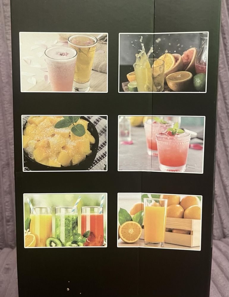 Blender marki Cheffinger z dodatkową przystawką do młynka do kawy.
