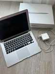MacBook Air 13" Model A1466 świecące jabłko
