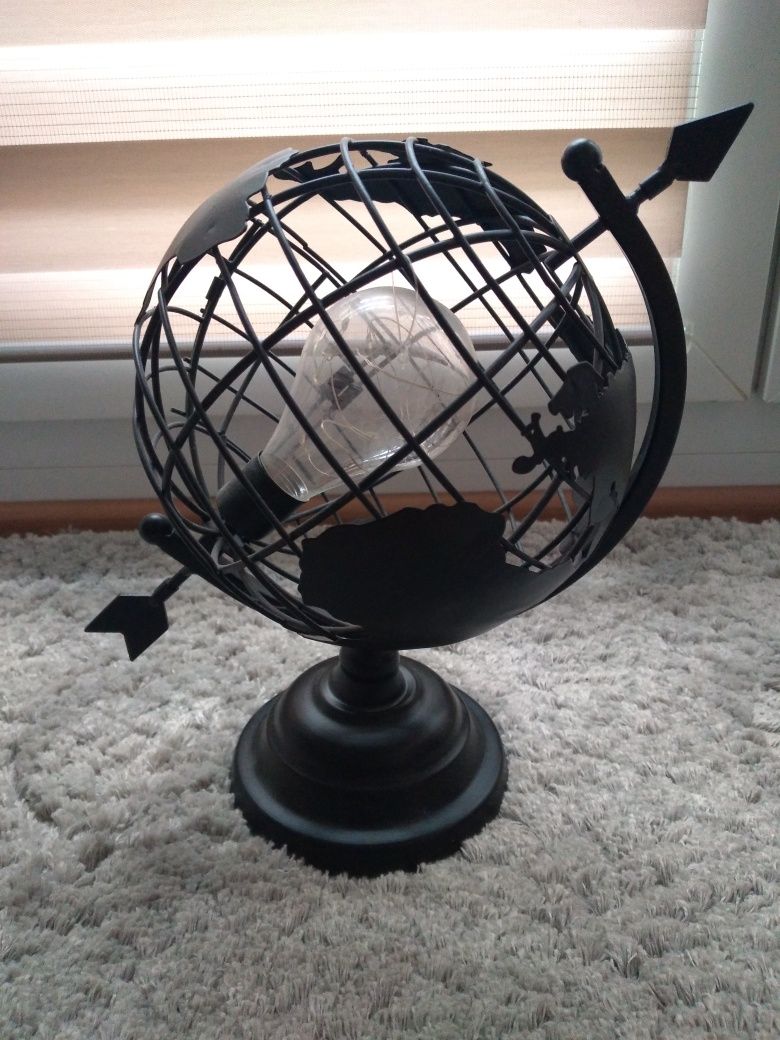 Lampka    globus