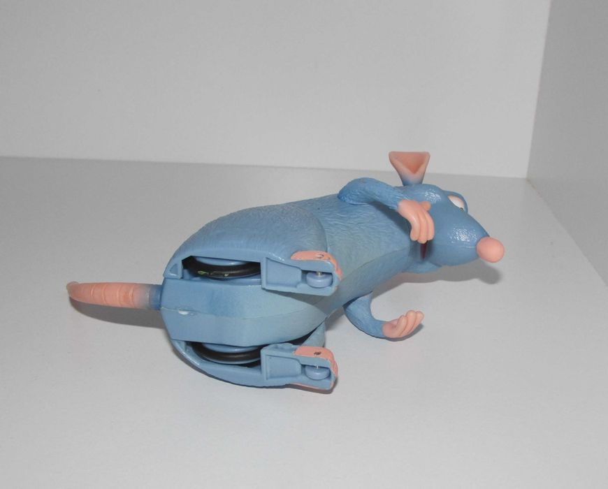 Disney/Pixar Ratatouille Remy L2383