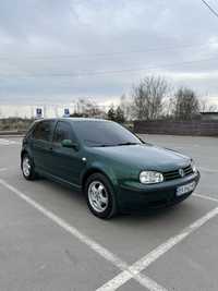 Volkswagen Golf 4