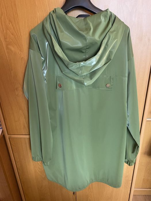 Plaszcz przeciwdeszczowy kurtka Nowa 36