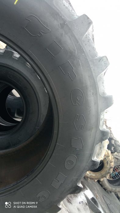 650/65R42 Firestone Radial 9000 JX984  JA666