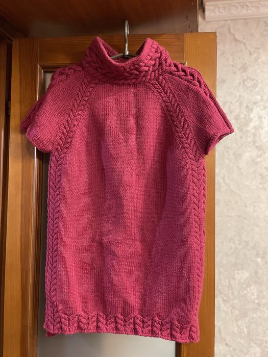 Жіночі вʼязані сверт та сукня