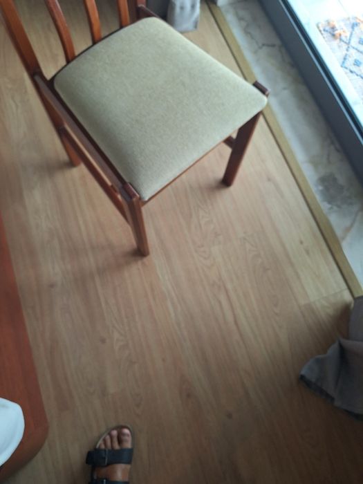 4 cadeiras de sala jantar