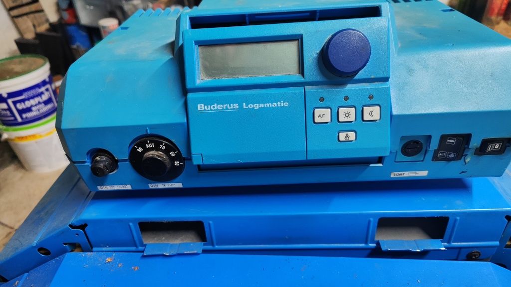 Piec olejowy Buderus logano G125
